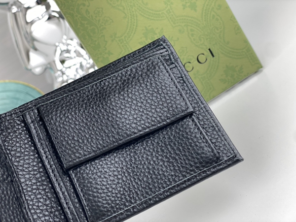 グッチ財布コピー全体デザイン